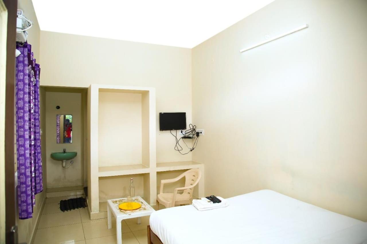 ‌‌Florence Guest House Пондичери Екстериор снимка